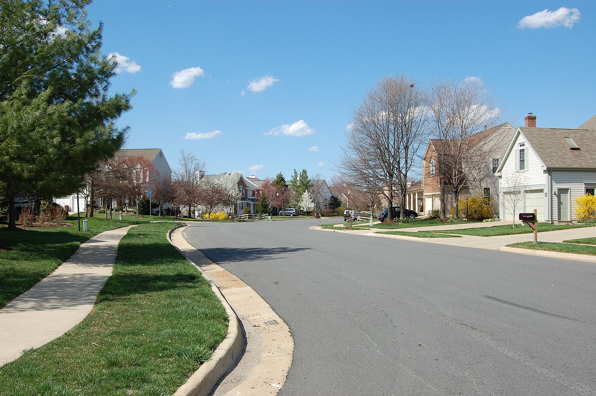 Residential street in Ashburn Village, Ashburn, Virginia