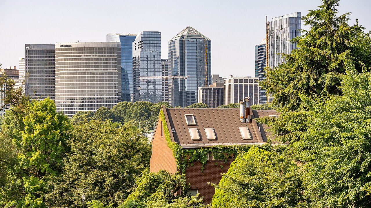 Rosslyn skyline viewed from Georgetown